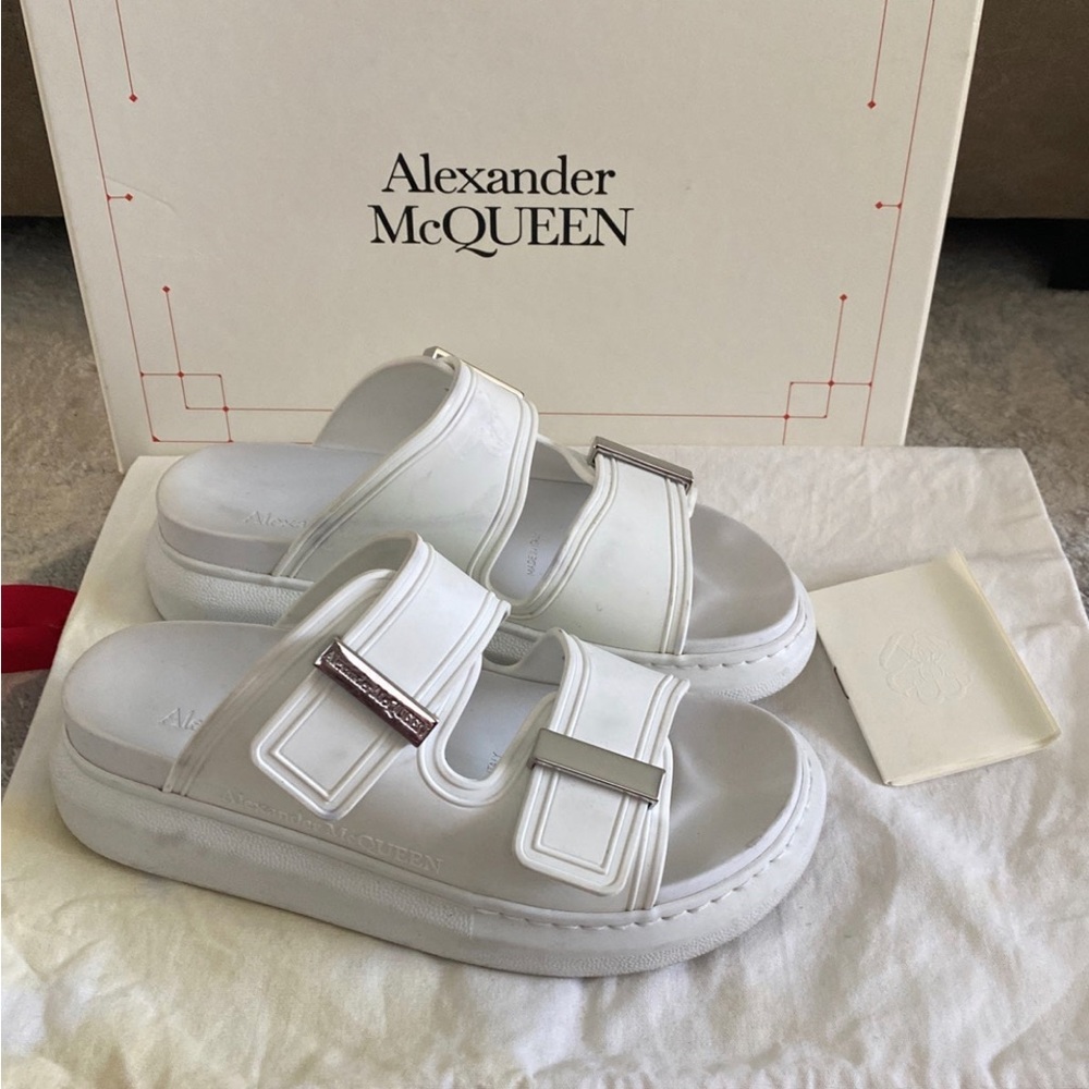 Alexander McQueen White Slides size 5.5